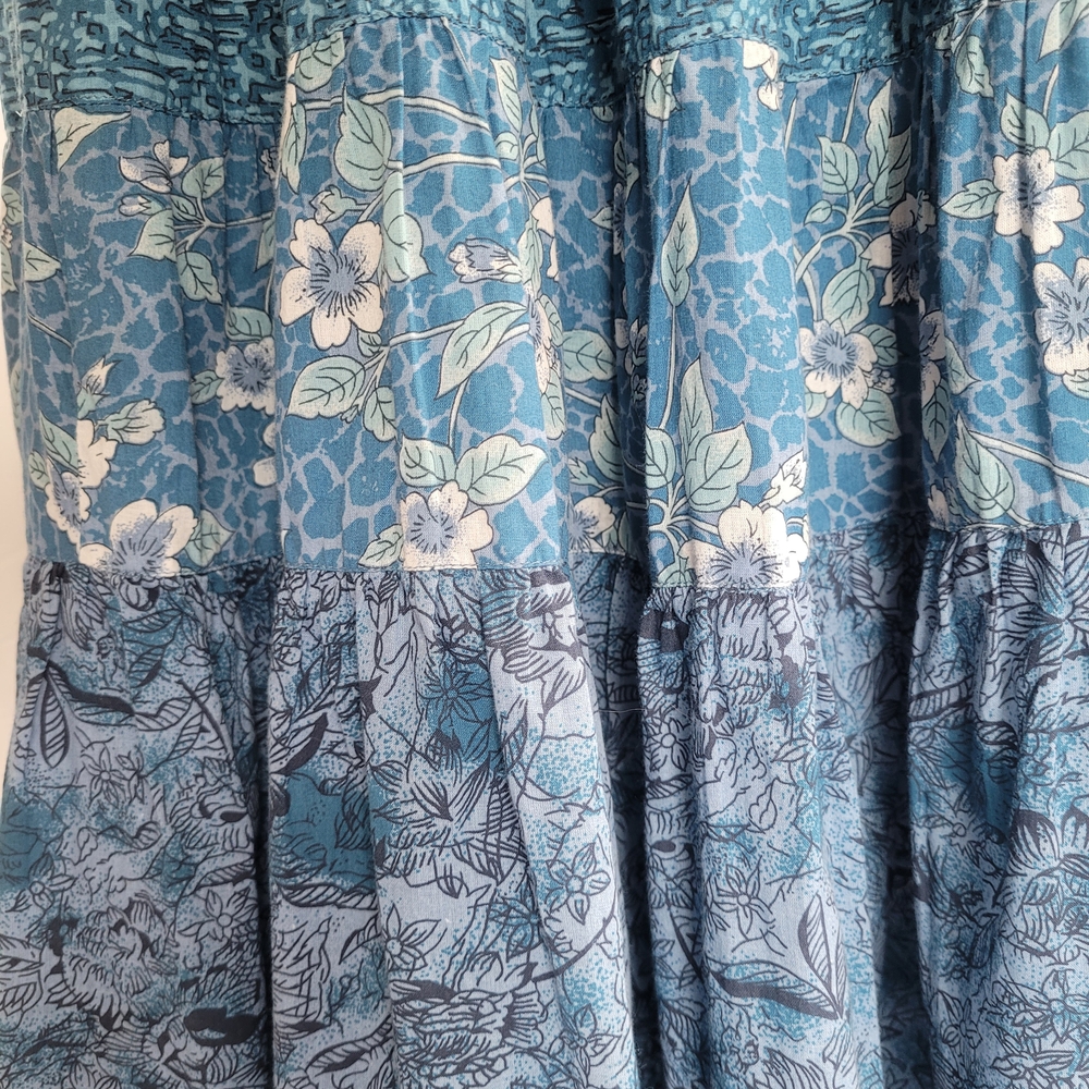 🌻NWOT Coldwater Creek Blue Floral Maxi Skirt size L - Picture 5 of 13